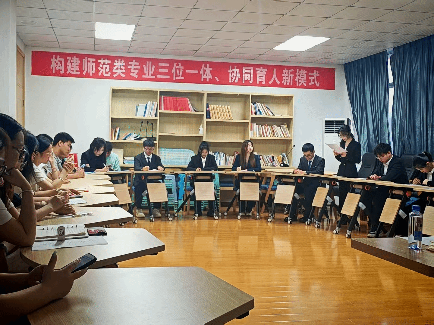 我院举行团委学生会主席团助理竞聘大会